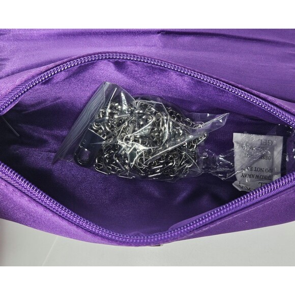 Younique Small Purple Silver Chain Crossbody Purse Clutch - Picture 7 of 8